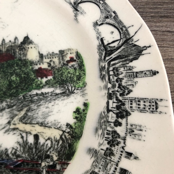 Vtg Windsor Castle Souvenir Plate - Picture 4 of 12